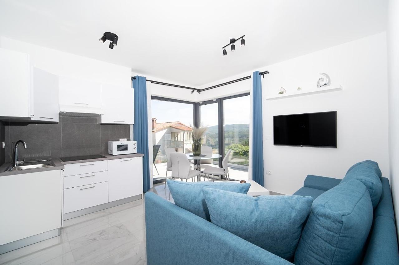 Villa Apartments Lela 라벡 외부 사진