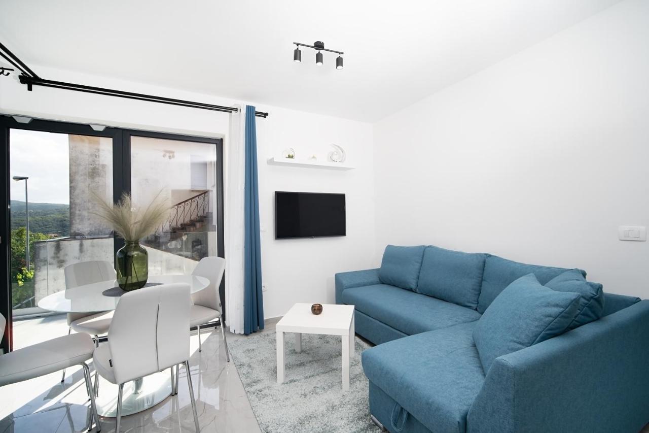 Villa Apartments Lela 라벡 외부 사진
