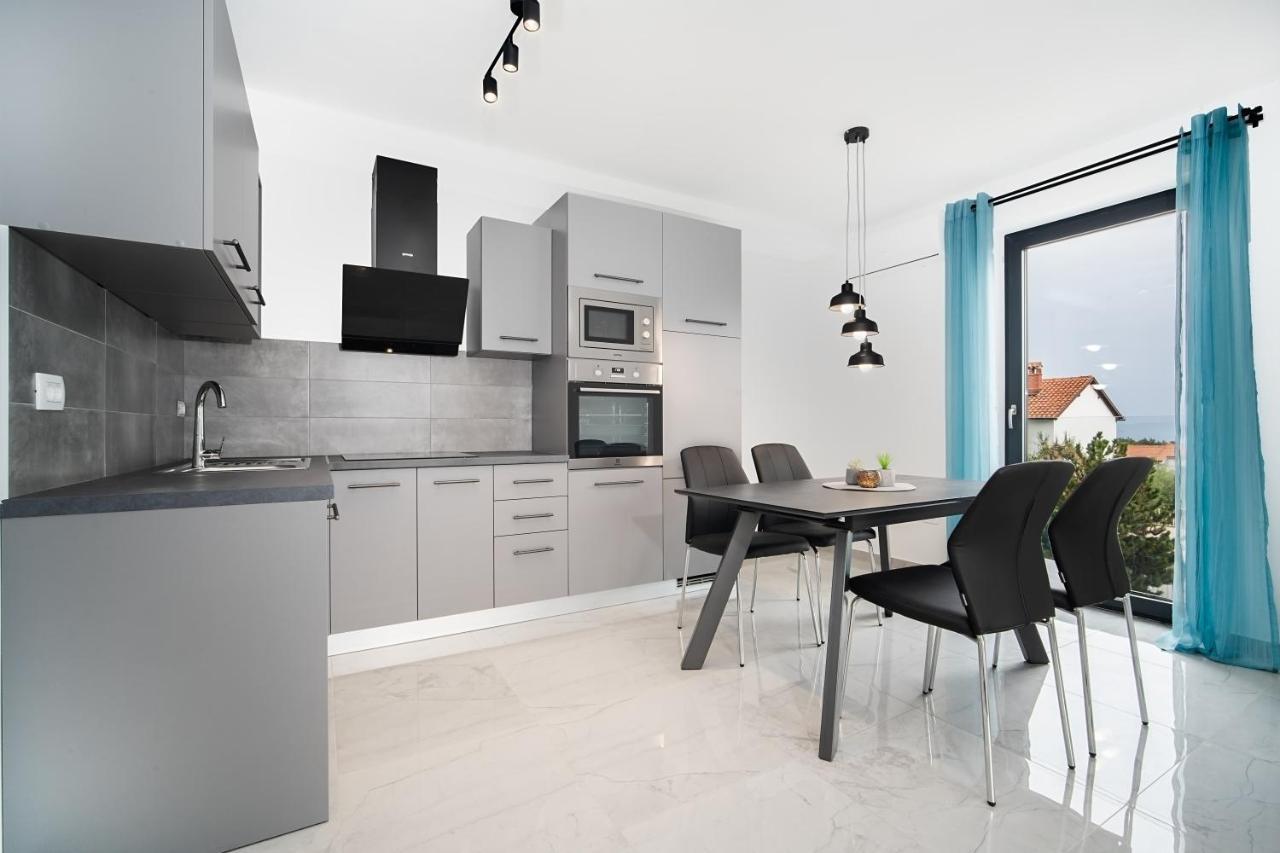 Villa Apartments Lela 라벡 외부 사진