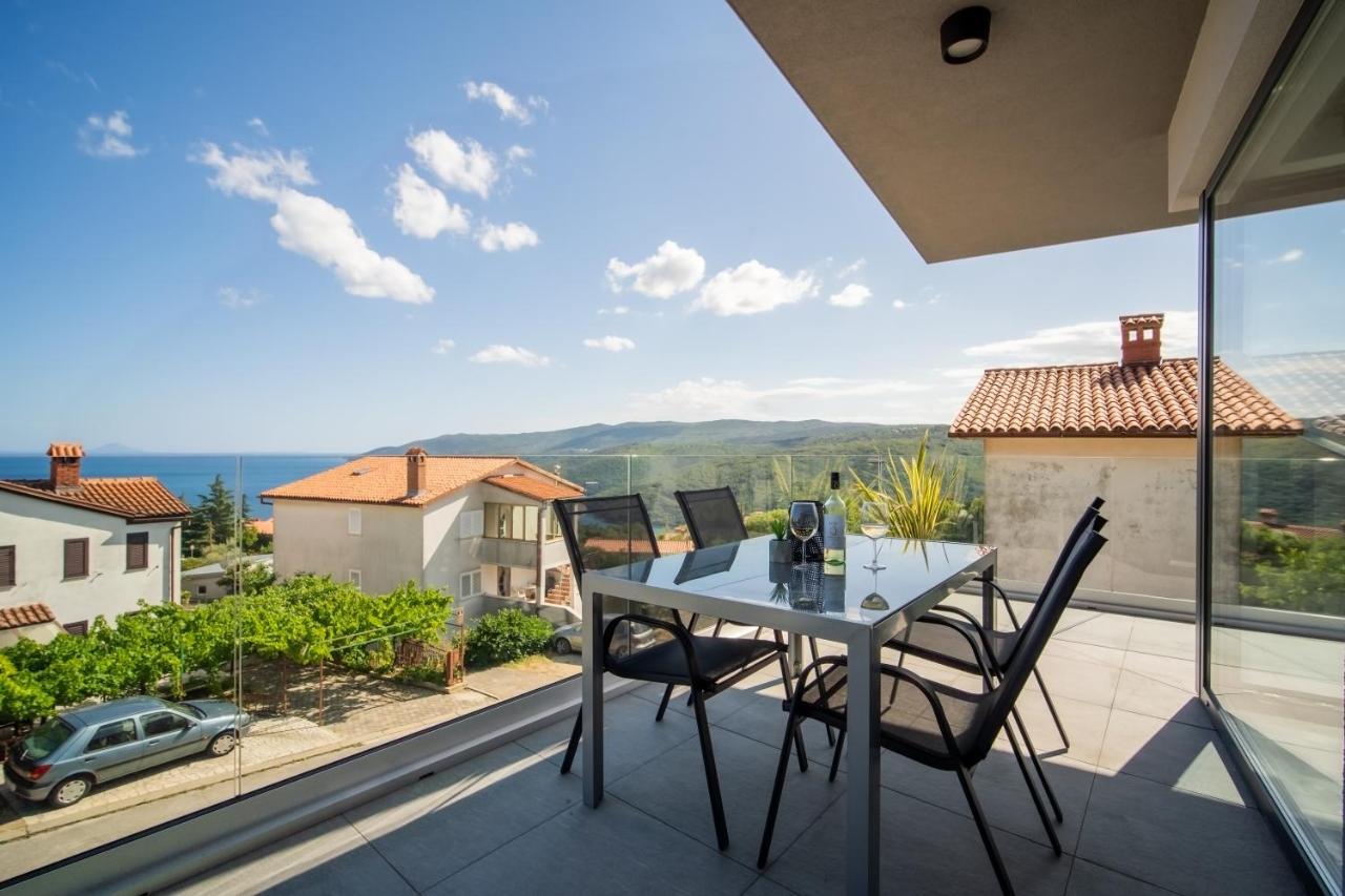 Villa Apartments Lela 라벡 외부 사진