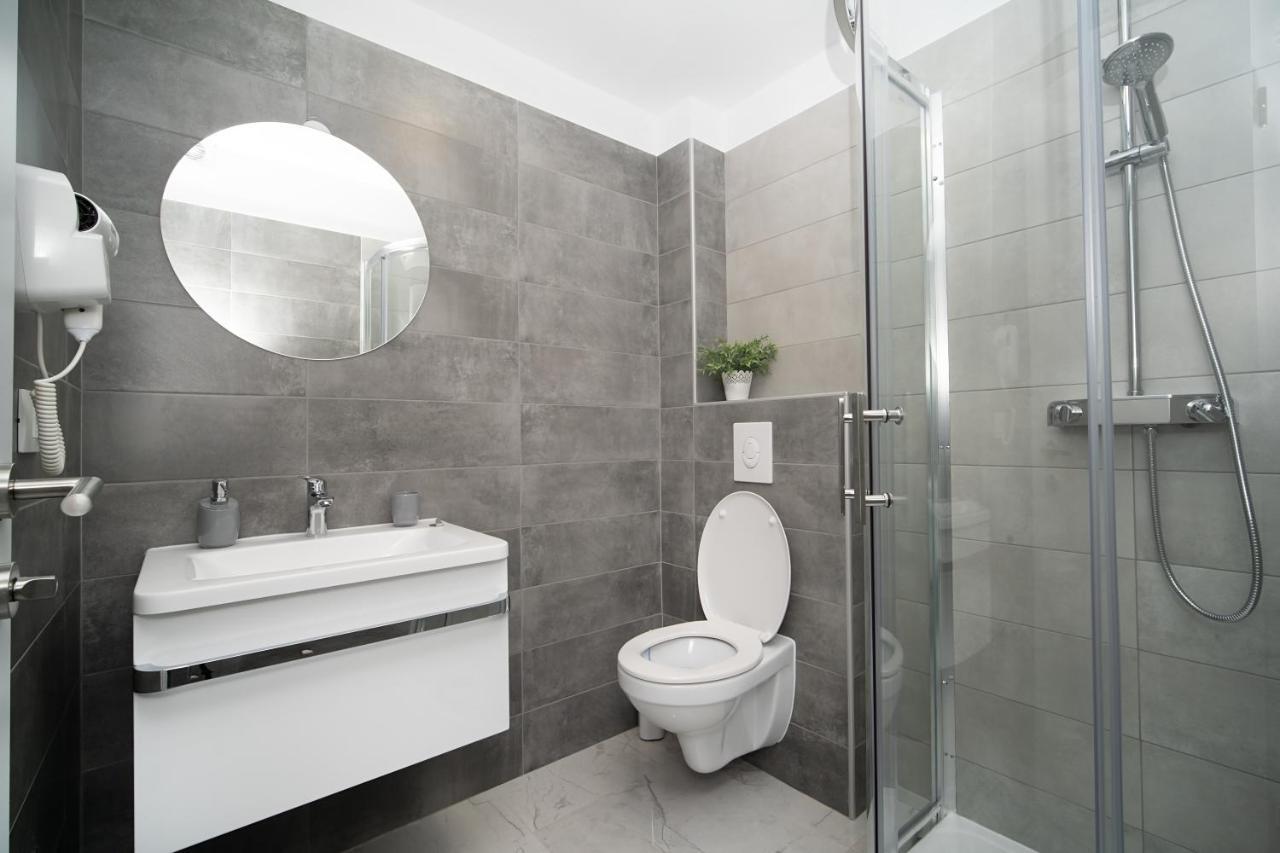 Villa Apartments Lela 라벡 외부 사진